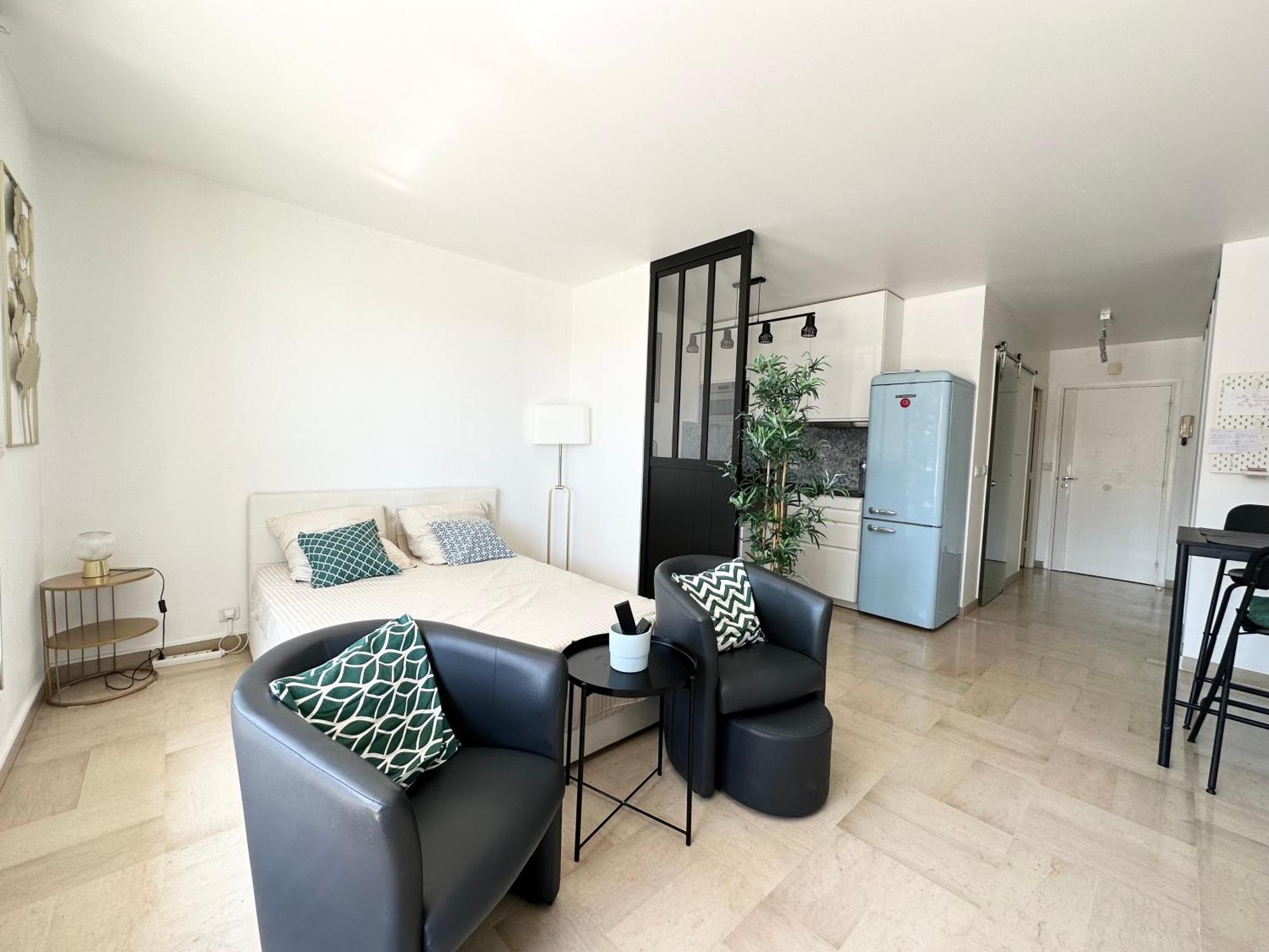 Apartament Nice, Grand Studio - Piscine - Terrasse Vue Mer Zewnętrze zdjęcie