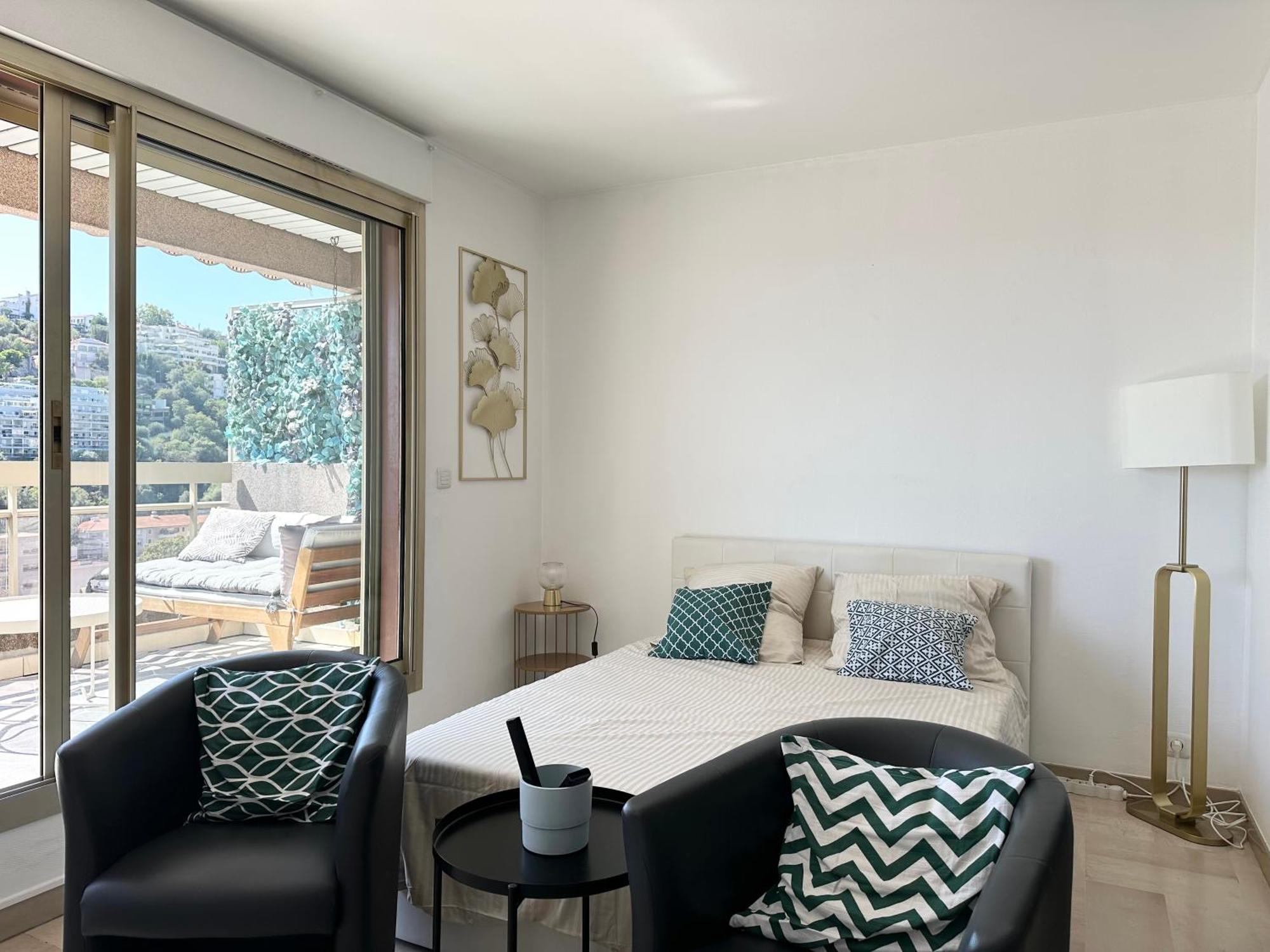 Apartament Nice, Grand Studio - Piscine - Terrasse Vue Mer Zewnętrze zdjęcie